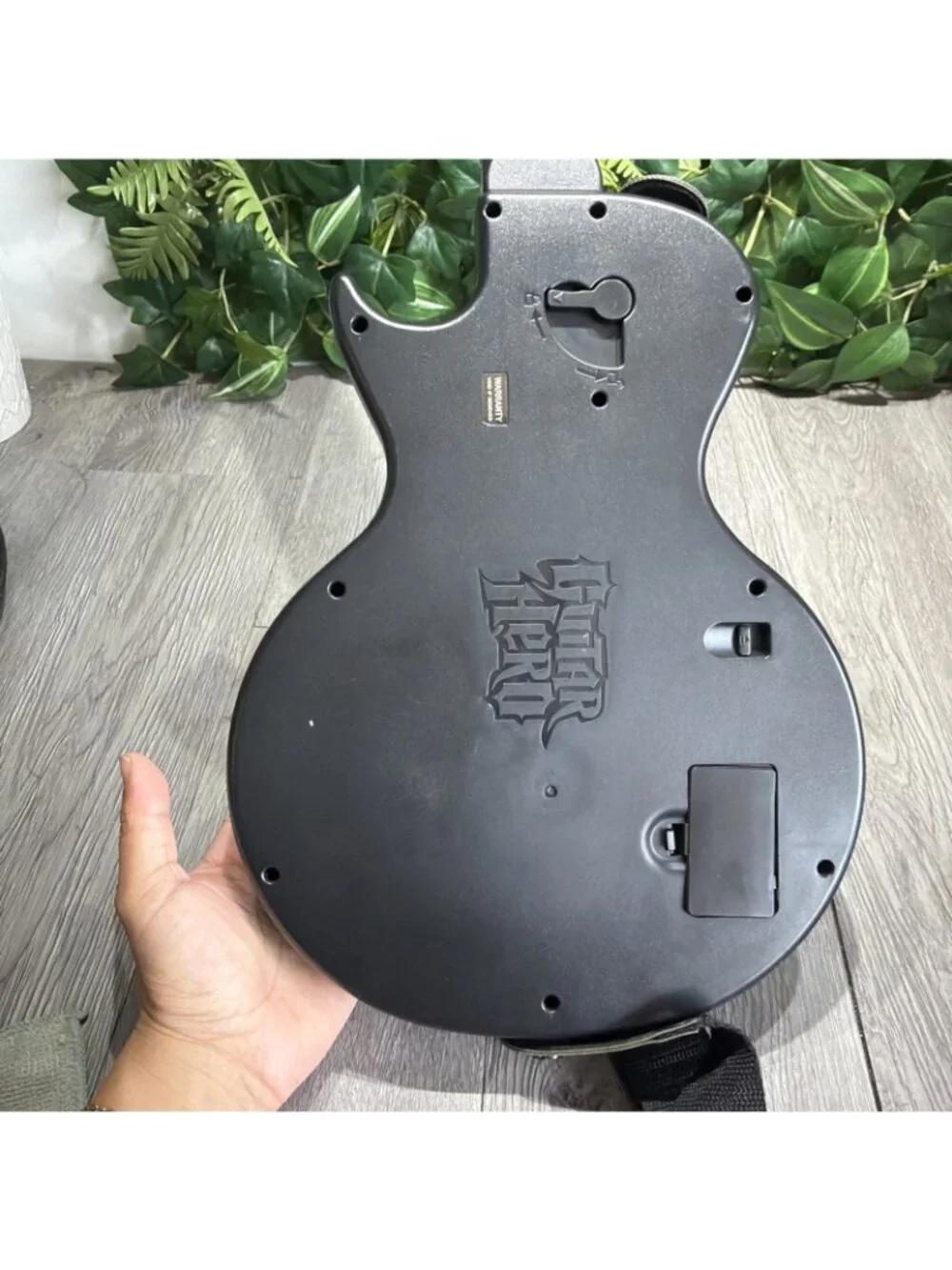 PS3 Guitar Hero Gibson Les Paul Playstation 3 Wireless Guitar Black (NO DONGLE)